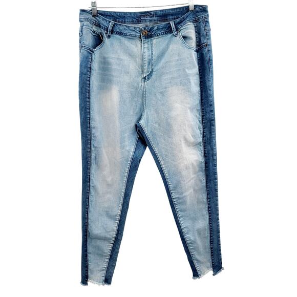 rue21 Blue Two Tone High-Rise Frayed Ankle Skinny Denim Jeans Women's Plus Sz 20 - Picture 1 of 7